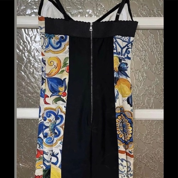 DOLCE & GABBANA Maiolica Printed Charmeuse Dress - Picture 10 of 10
